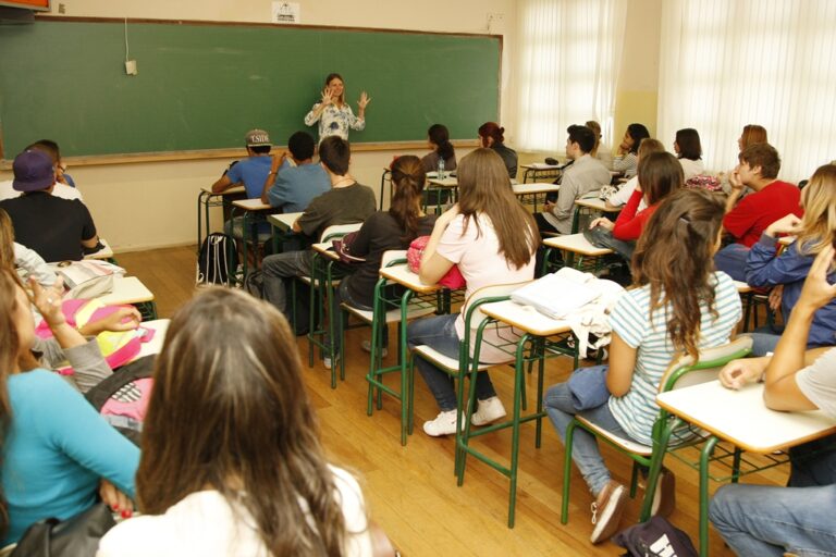 Governo do RN convoca 809 professores e especialistas efetivos