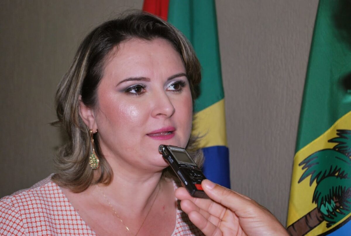 MPRN denuncia prefeita de Santana dos Matos e pede realização de concurso público