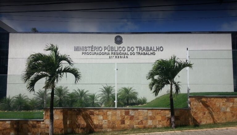Municípios de Areia Branca e Tibau são processados por contratações irregulares