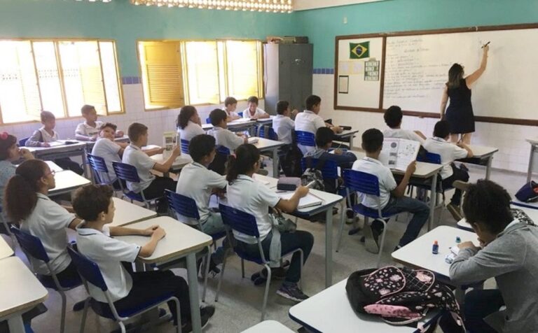 Edital do concurso SEEC RN com 598 vagas para Professor será publicado hoje (15)