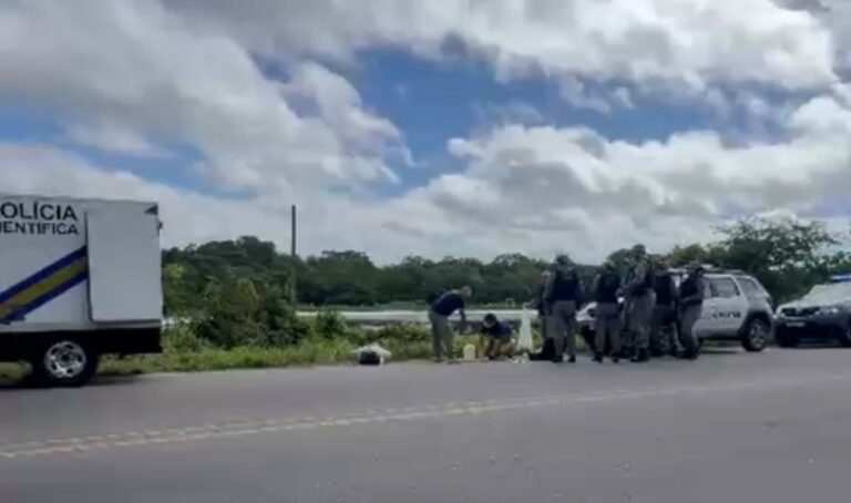 Corpo carbonizado é encontrado às margens da BR-226, no bairro Guarapes