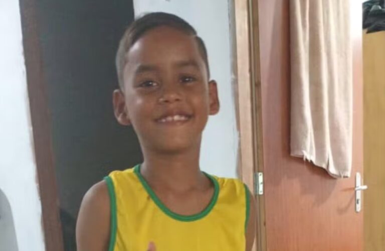 Menino de 8 anos morre com tiro no rosto em Natal; mãe, padrasto e tio são presos
