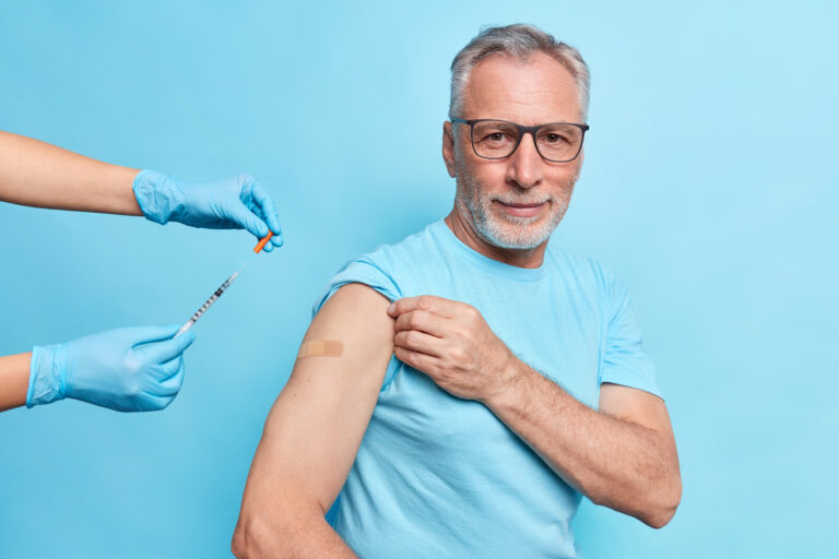 Butantan recruta voluntários com 60 anos ou mais para teste de vacina contra gripe em Natal