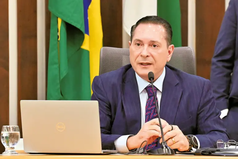 Ezequiel Ferreira anuncia apoio do PSDB a Álvaro Dias e racha base política de Fátima Bezerra